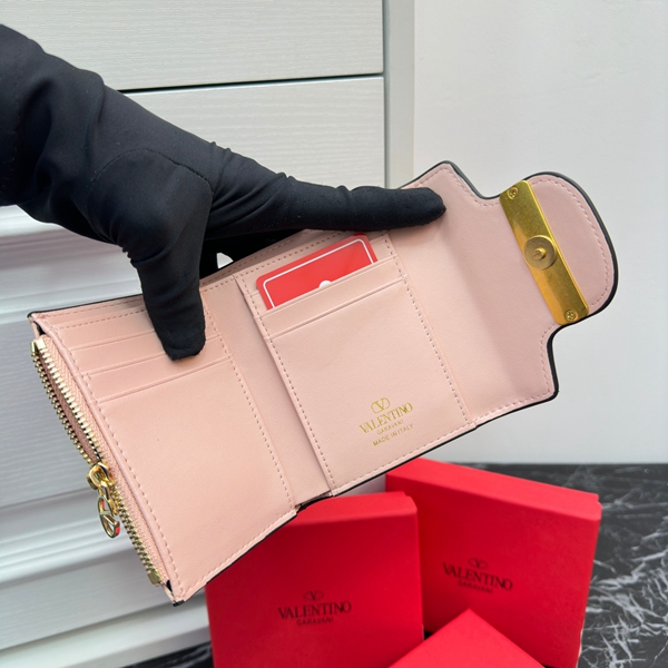 超激安ブランド財布偽物角部分ディテール